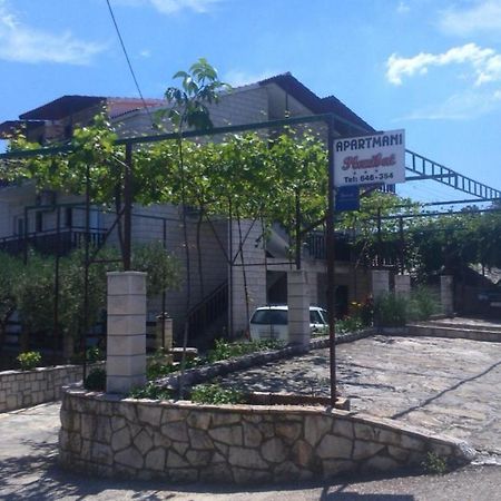 Apartments Plazibat Skrip Bagian luar foto
